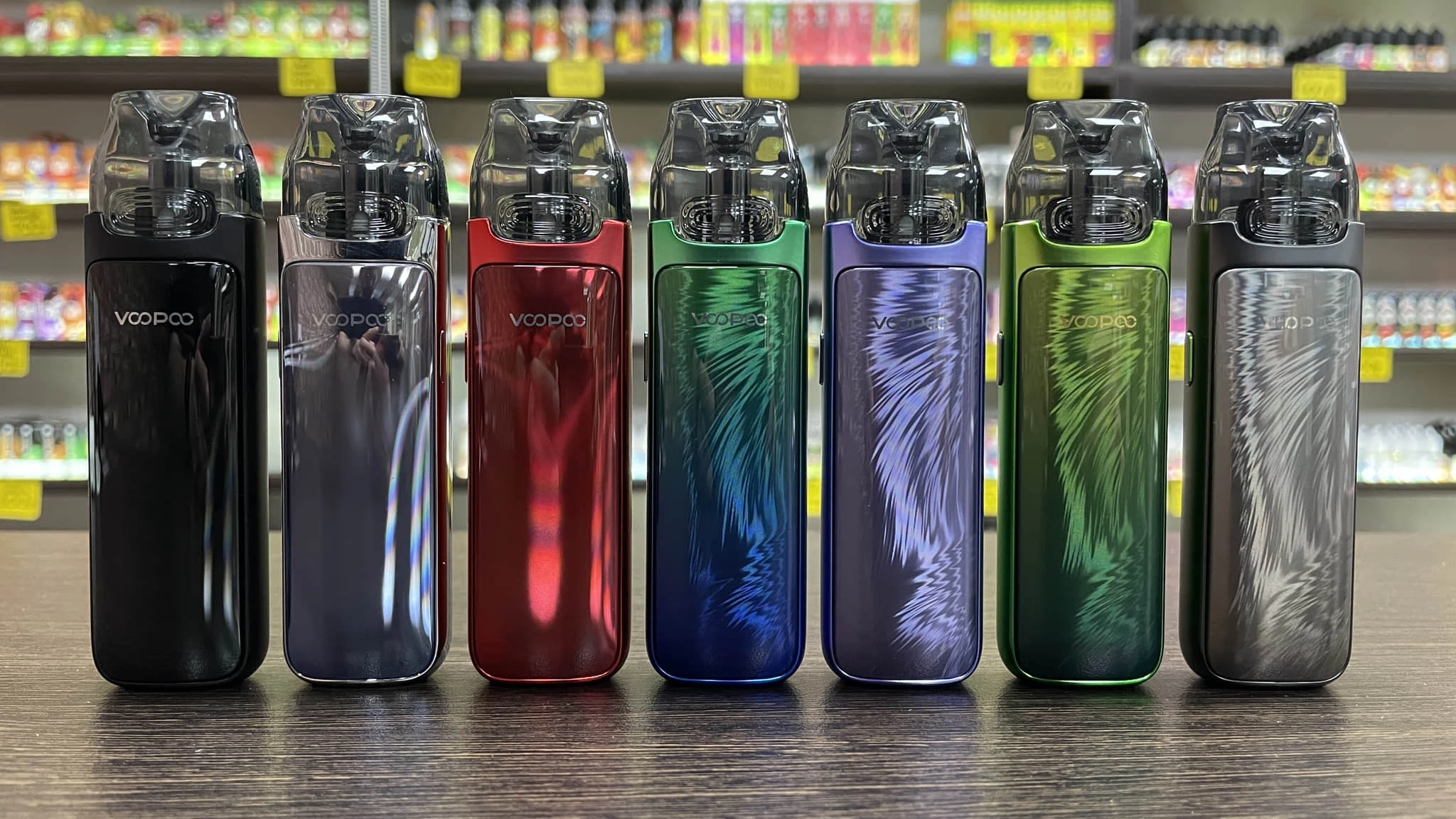 VOOPOO 旗下的一款可注油设备 - VMate Max可选颜色