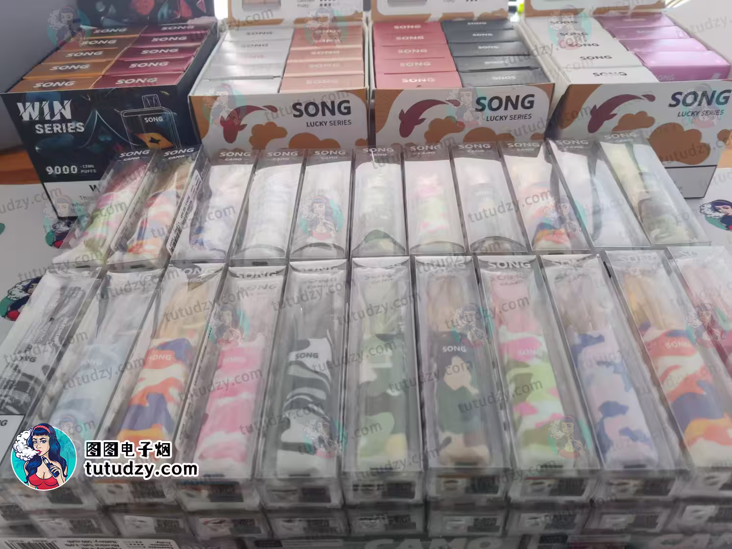 雪加鸭嘴兽电子烟